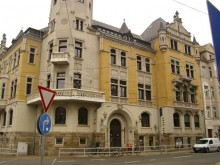 Bildinhalt: Der Stadtbezirksbeirat Alt-West tagt im Leutzscher Rathaus, Georg-Schwarz-Straße 140 